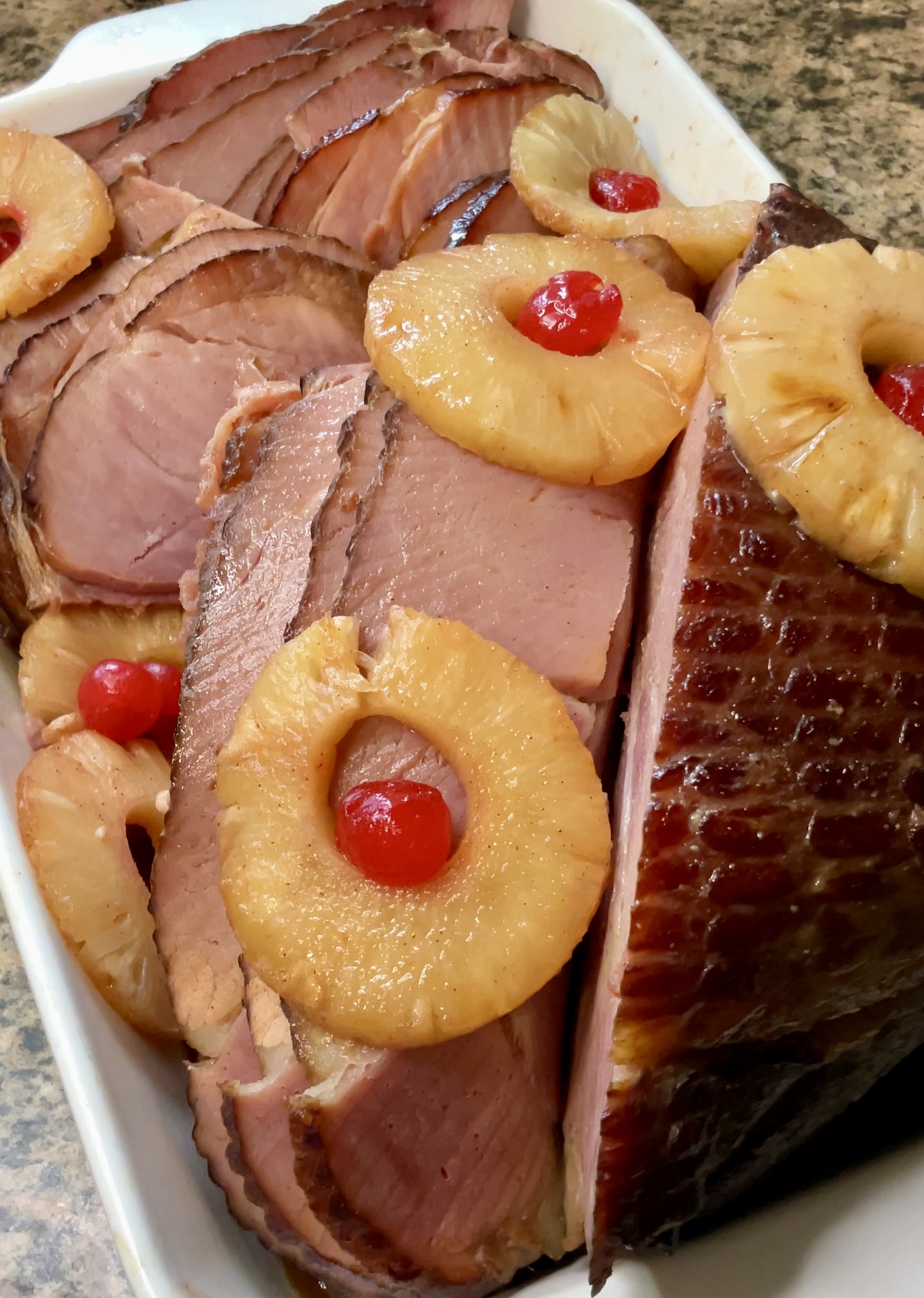 Easy Holiday Ham: Pineapple Cherry Glaze for Festive Tables